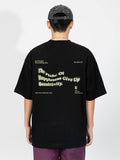 Loose-Fitting Phantom Letter Print T-Shirt