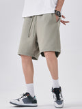 WeekendWarrior Men's Relaxed Cargo Shorts