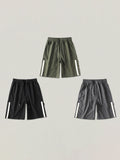 Men'S Cropped Shorts With Stripe