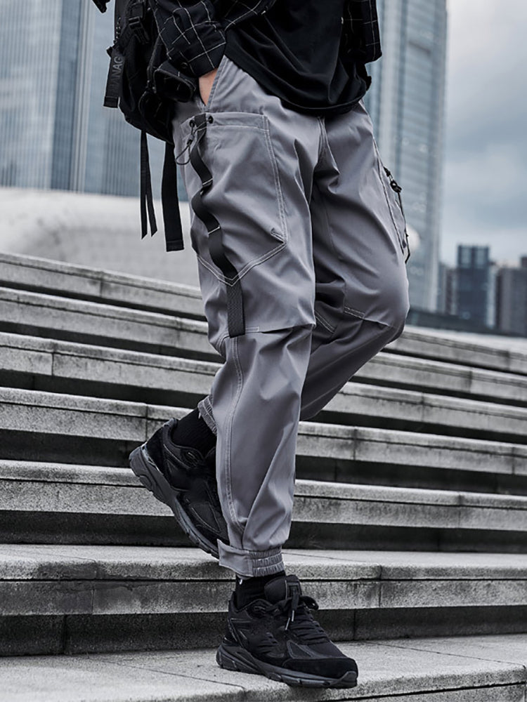 UrbanTrekker Men's Versatile Cargo Trousers