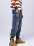 Loose Stretch Straight Jeans With No Belt
