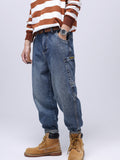 Loose Stretch Straight Jeans With No Belt