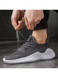 New Flyweaving Casual Lightweight Breathable Running Shoes